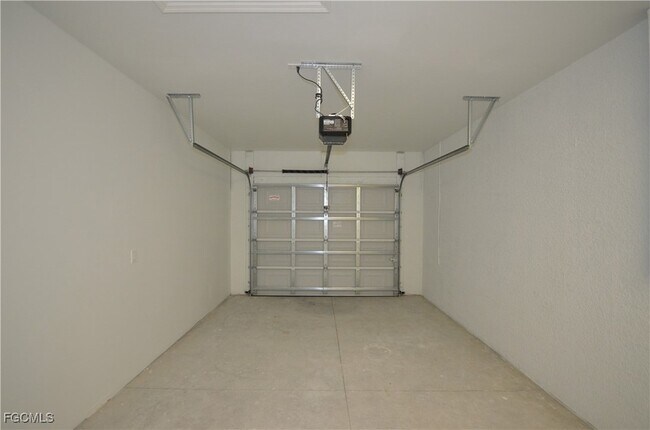 Building Photo - 2218 Quality Life Ctr Wy