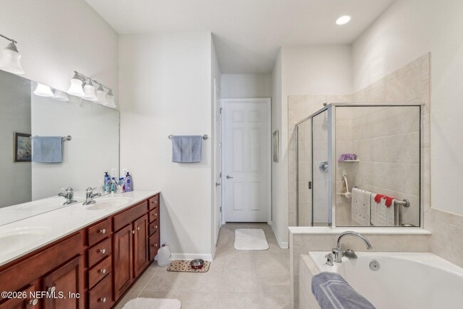 Building Photo - 9831 Del Webb Pkwy