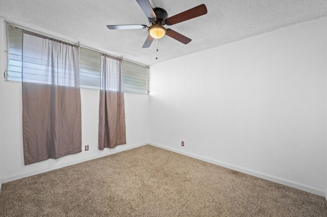 Building Photo - 2 bedroom Mililani