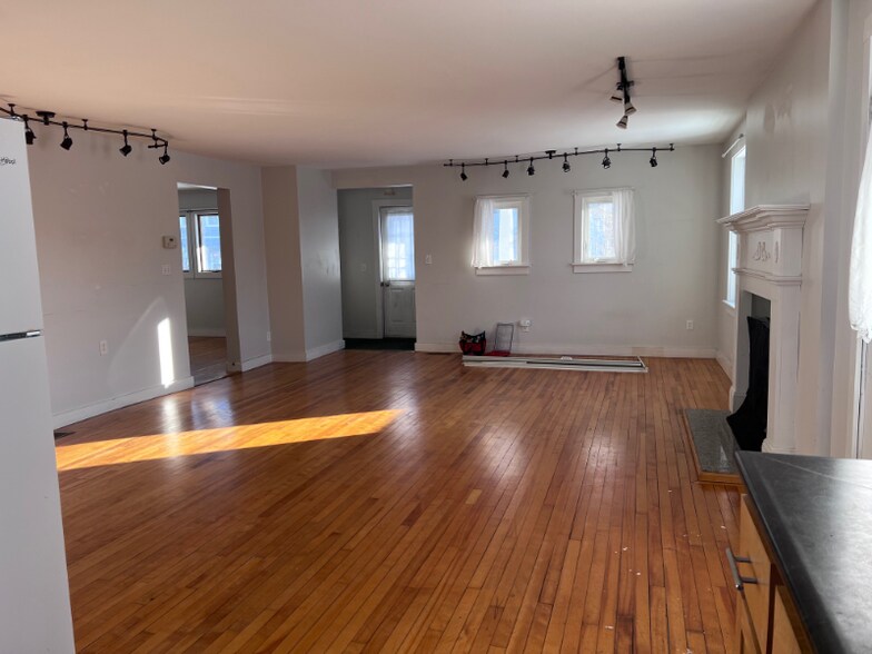 Building Photo - 8 Depot St