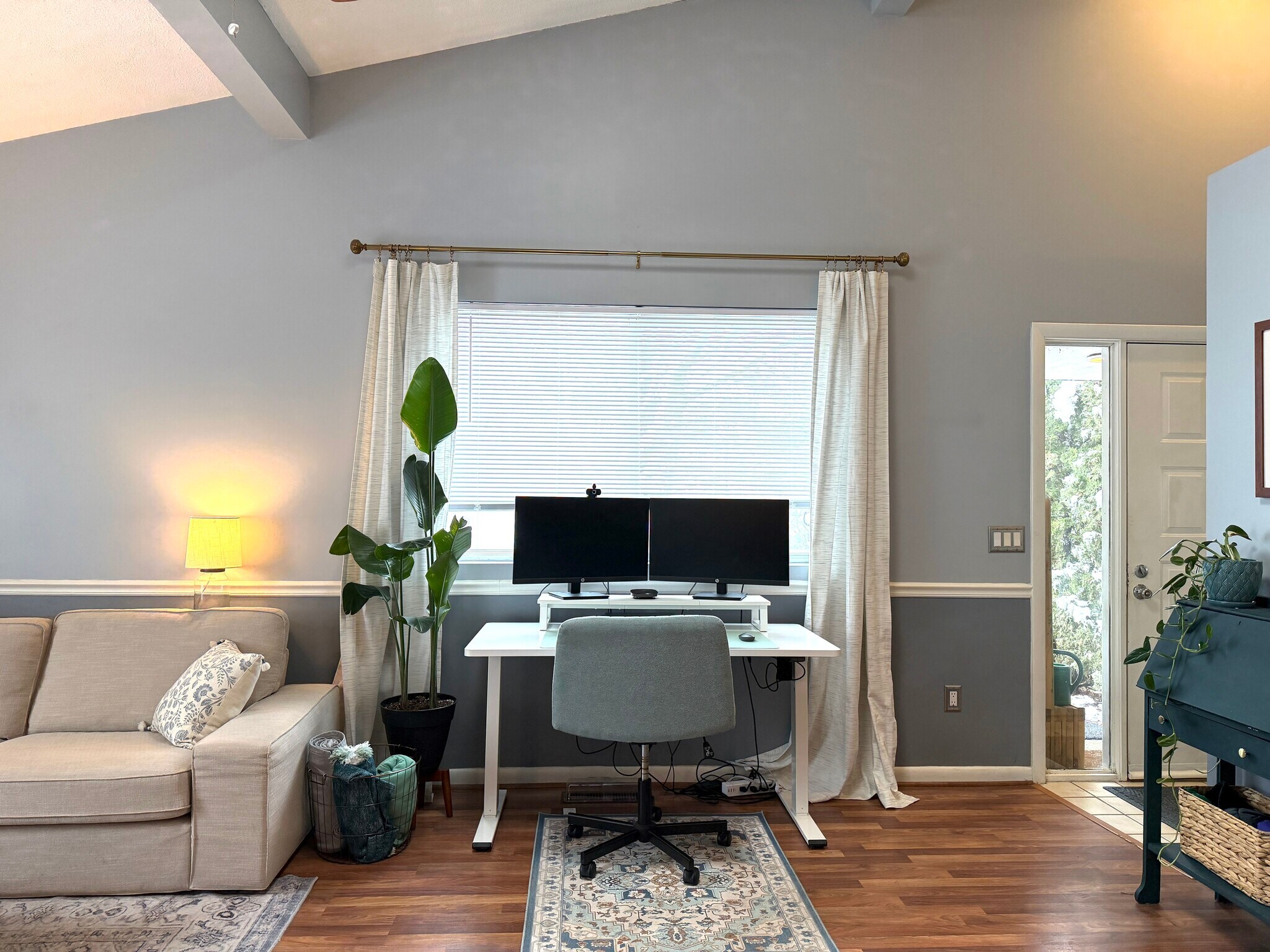 Building Photo - 873 Halifax Dr