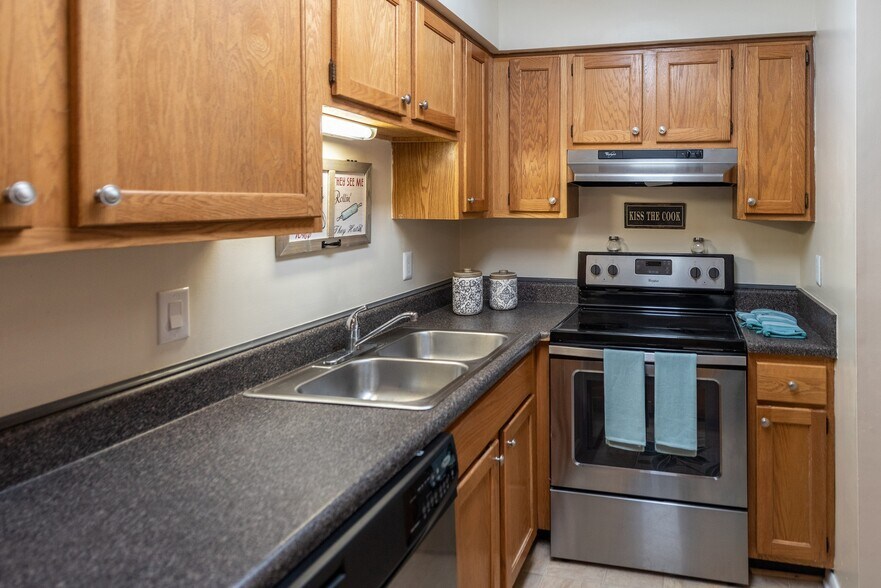 Ashton at Oyster Point 802 Constance Dr Newport News VA 23601