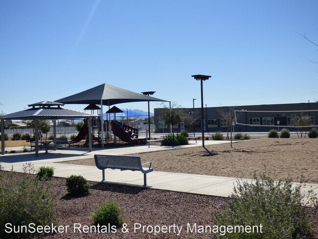 Building Photo - 3 br, 2 bath House - 20228 W Mesquite Dr
