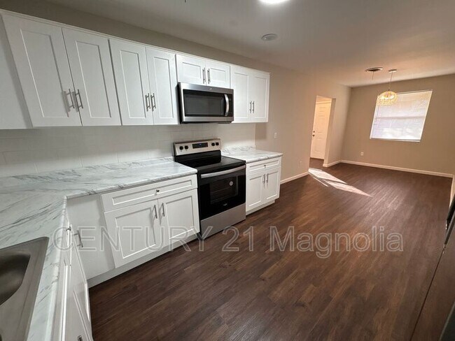 Building Photo - 2401 Boykin Rd