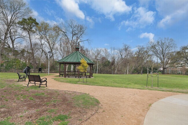 Building Photo - 1951 Stoney Brook Dr