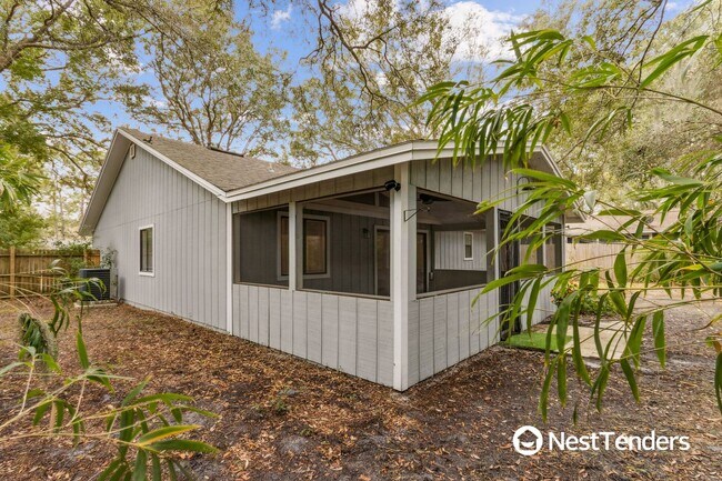 Building Photo - Great Amelia Island Location!