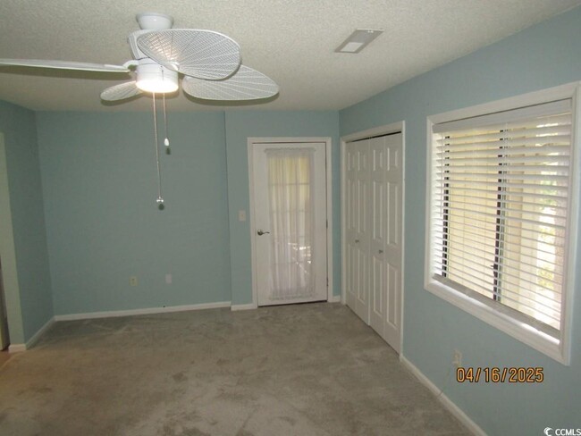 Building Photo - 4230 Pinehurst Cir