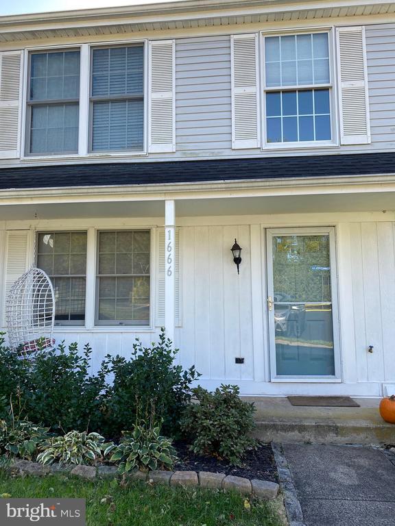 Building Photo - 1666 Barnstead Dr