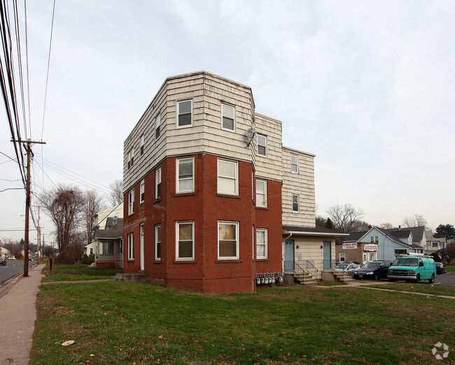 Building Photo - 230 Windsor Ave