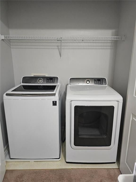 Building Photo - 5425 Village Green Square