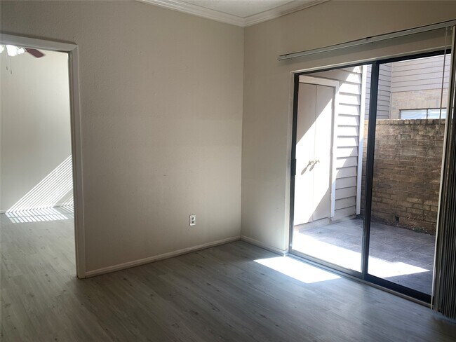 Building Photo - 2710 Grants Lake Blvd