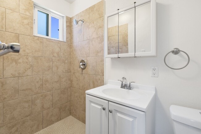 Building Photo - 4822 8th St