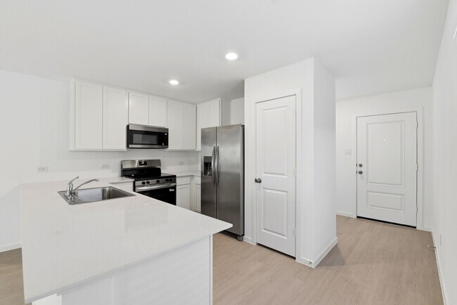 Building Photo - 15219 Abella Dr