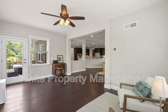 Building Photo - 1830 Alden Oaks Dr