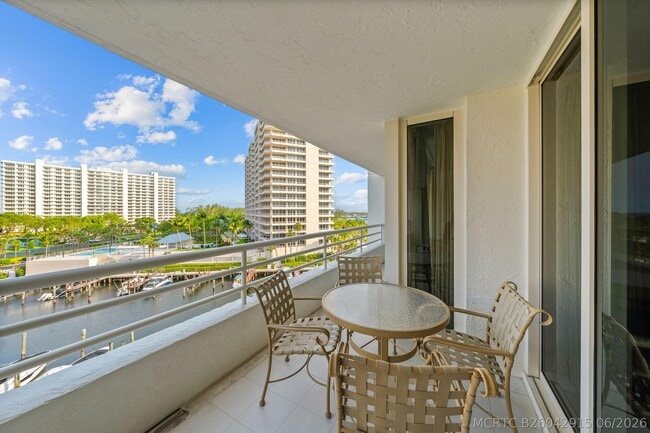 Building Photo - 4201 N Ocean Blvd