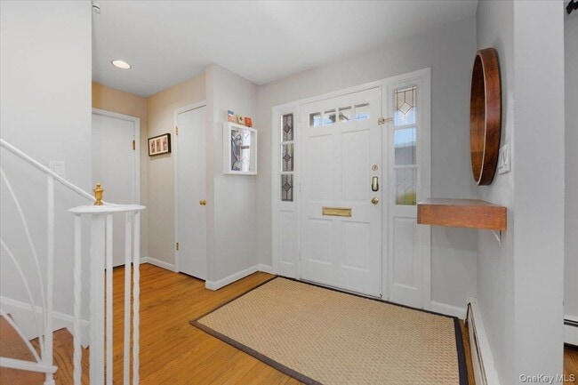 Building Photo - 1495 Bay Blvd