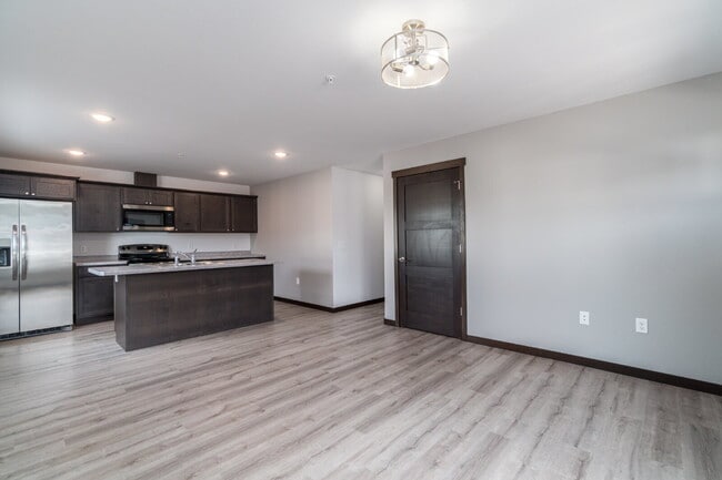 Building Photo - Available August 1st - Modern 2 Bedroom, 2 Full Bathroom with Garage