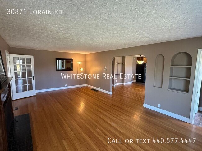 Building Photo - 30871 Lorain Rd