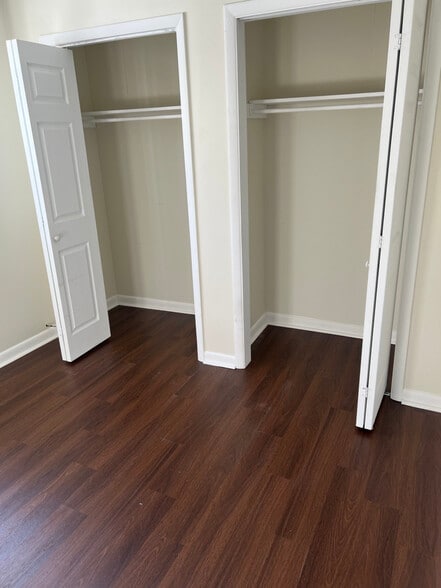 Building Photo - 724 Powell St