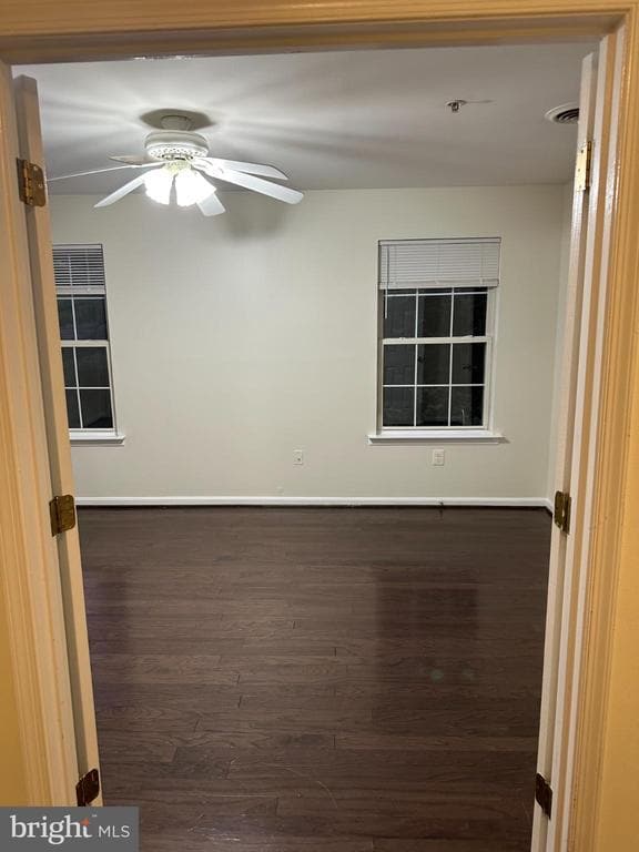 Building Photo - 11130 Hollowbrook Rd