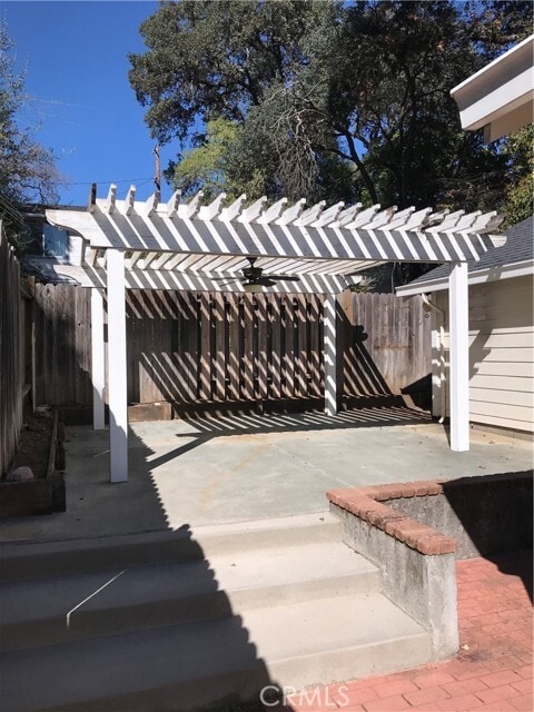Building Photo - 510 6th St