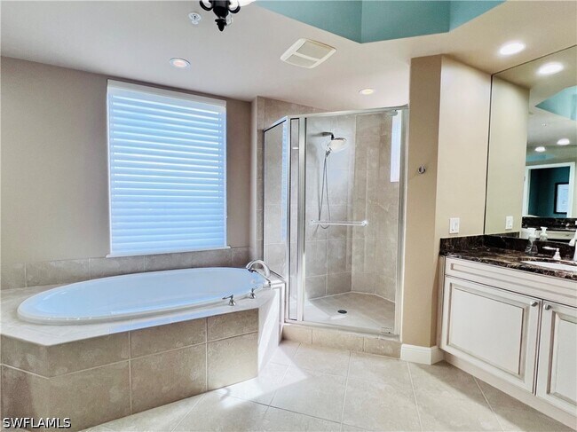 Building Photo - 23850 Via Italia Cir