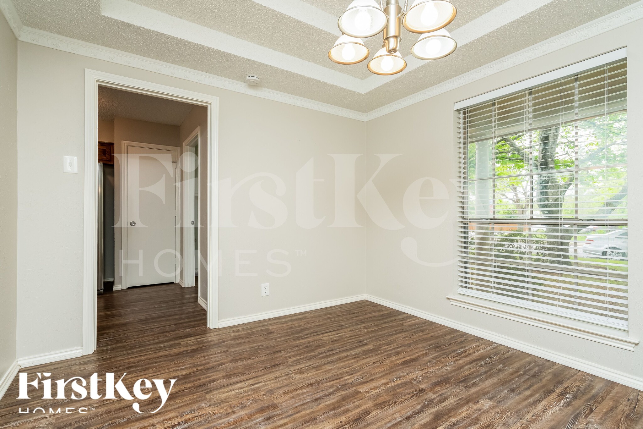 Building Photo - 635 Truman Ct