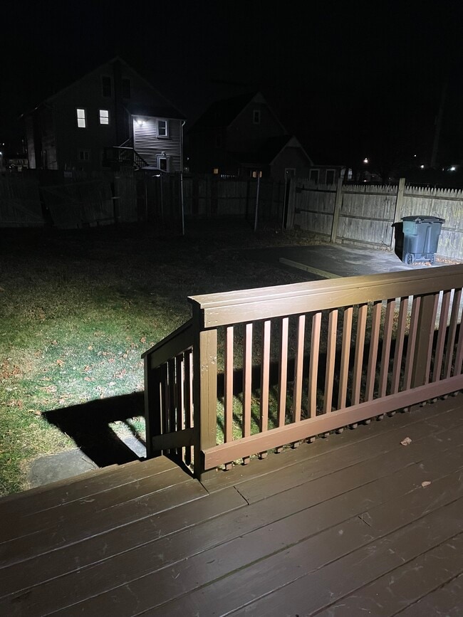 Building Photo - 610 Spruce St