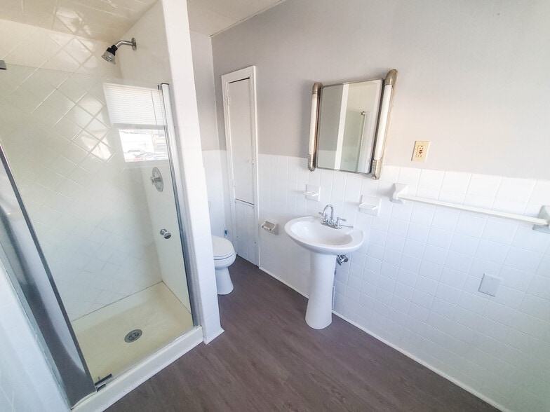 Building Photo - 1601 Liberty St