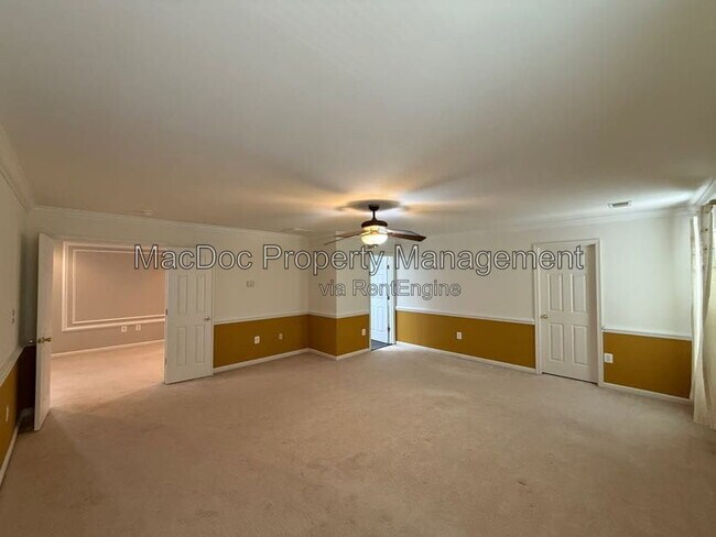 Building Photo - 1404 Graham Dr