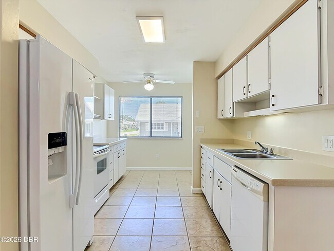 Building Photo - 49 Bogey Cir