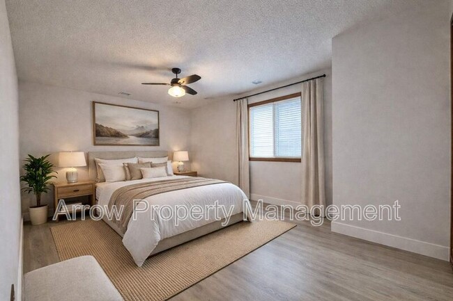 Building Photo - 2384 N 44th St