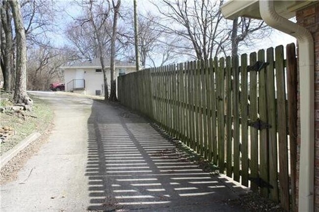 Building Photo - Cozy Sylvan Heights Home