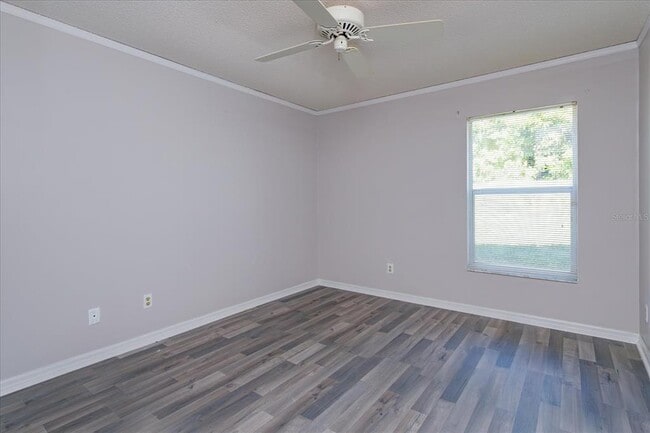 Building Photo - 5955 Kenlyn Ct