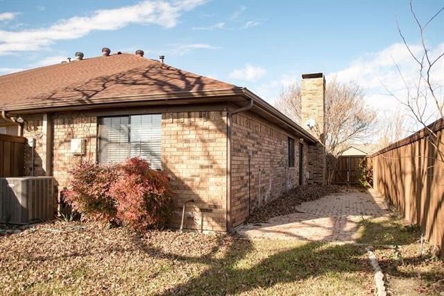 Building Photo - 1100 Wimbledon Ln