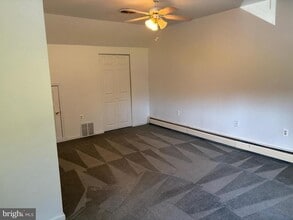 Building Photo - 221 E Penn Ave