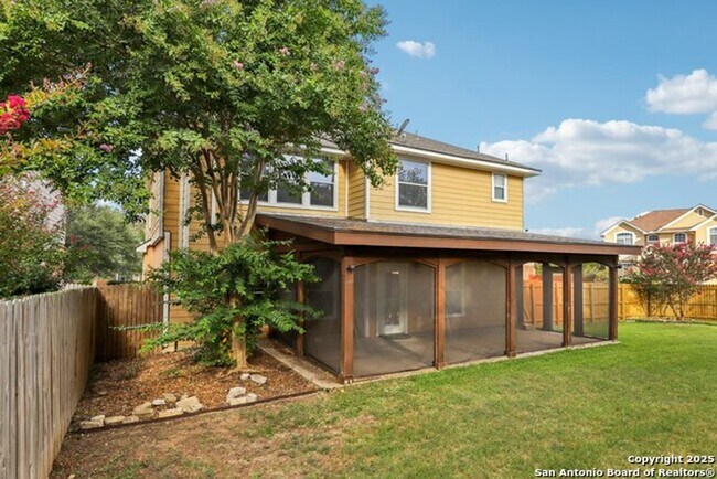 Building Photo - Welcome to your dream home-a stunning 4-bedroom, 2.5-bath residence