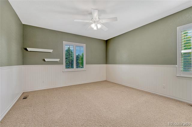 Building Photo - 9797 Sunset Hill Cir