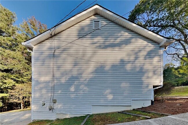 Building Photo - 291 N Briar Ridge