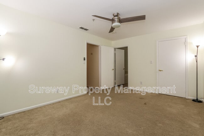 Building Photo - 1404 Wharton Rd
