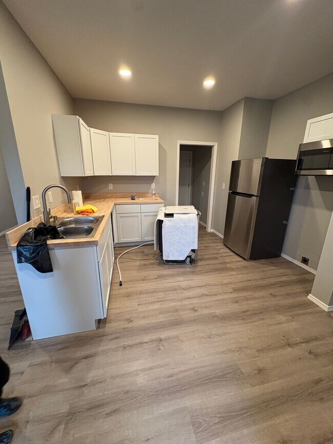 Building Photo - 2490 548th Rd