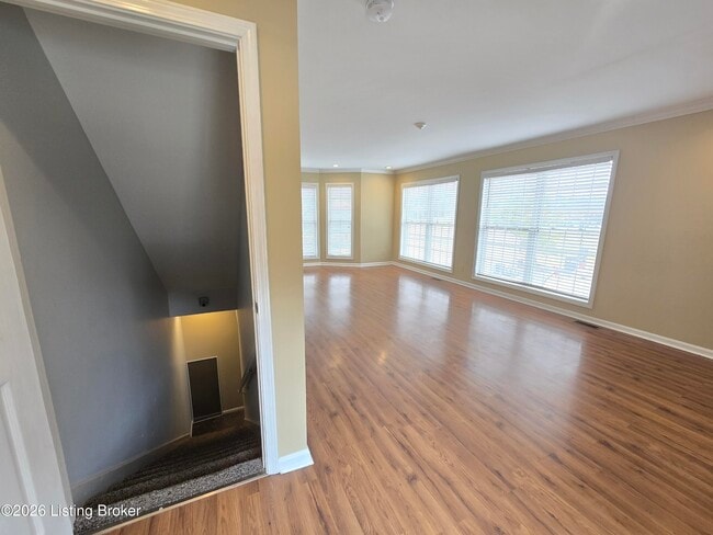 Building Photo - 2405 Blankenbaker Rd