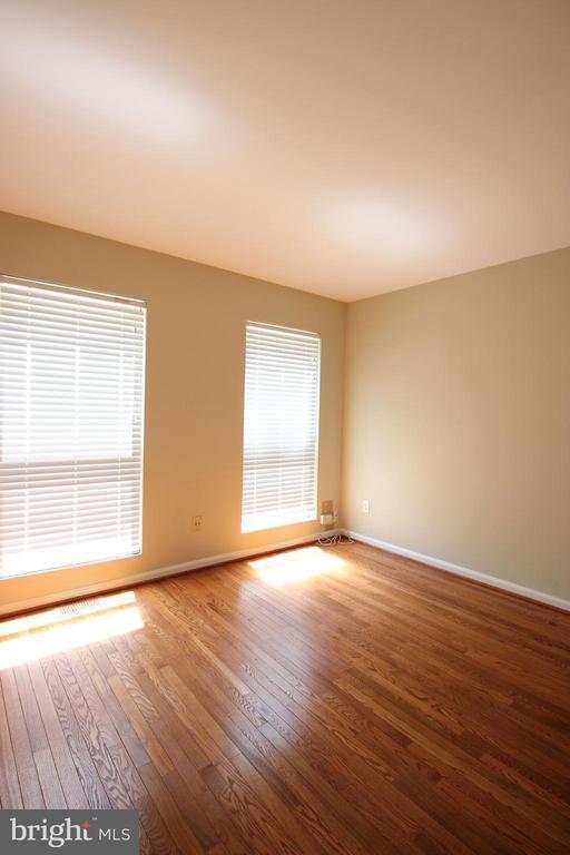 Building Photo - 12058 Edgemere Cir