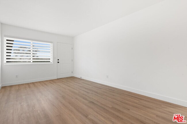 Building Photo - 1743 9th St