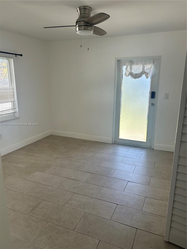 Building Photo - 711 NW 55th St