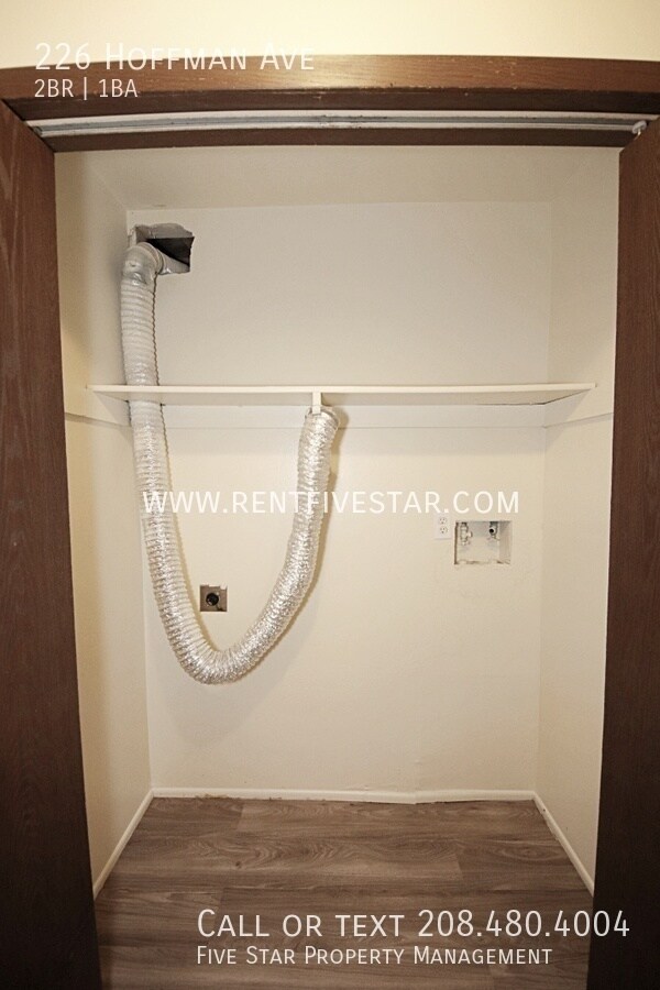 Building Photo - 226 Hoffman Ave