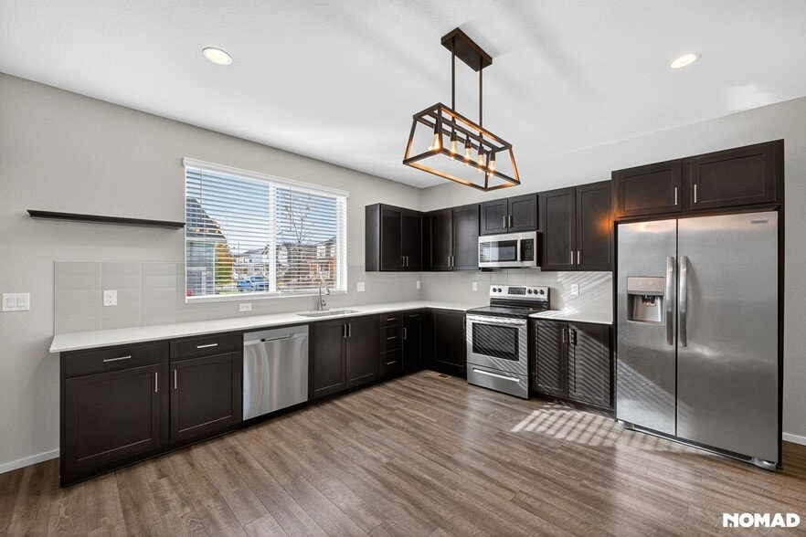 Building Photo - 4672 Clear Creek Dr