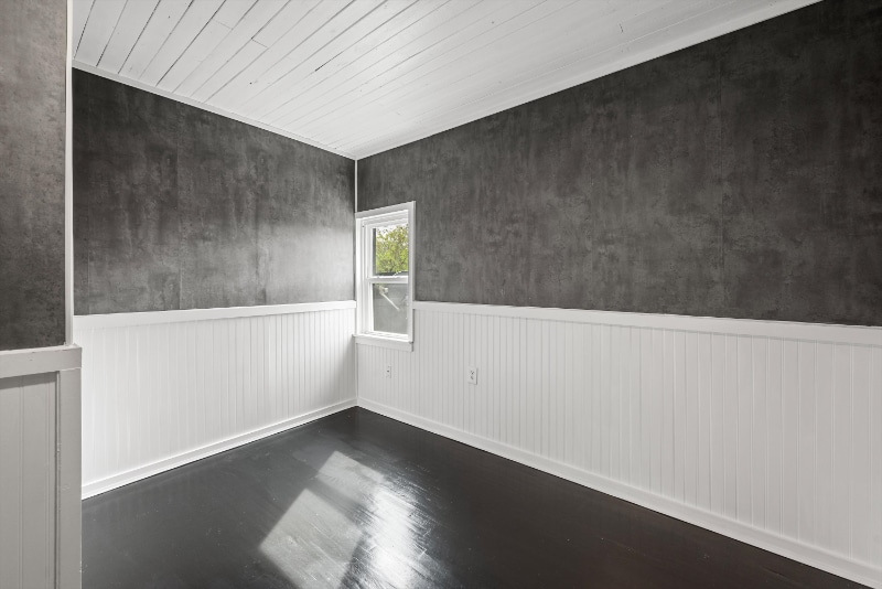 Building Photo - 6 Triple Oak Ln