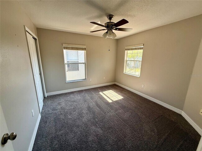 Building Photo - 2503 Aventurine St