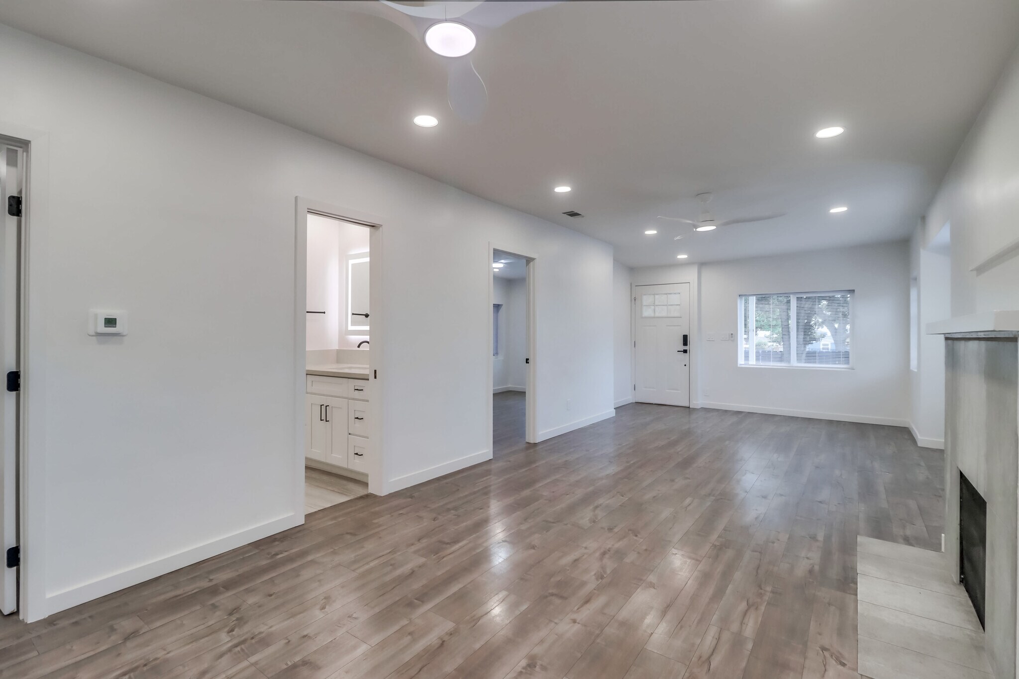 Building Photo - 3080 Island Ave